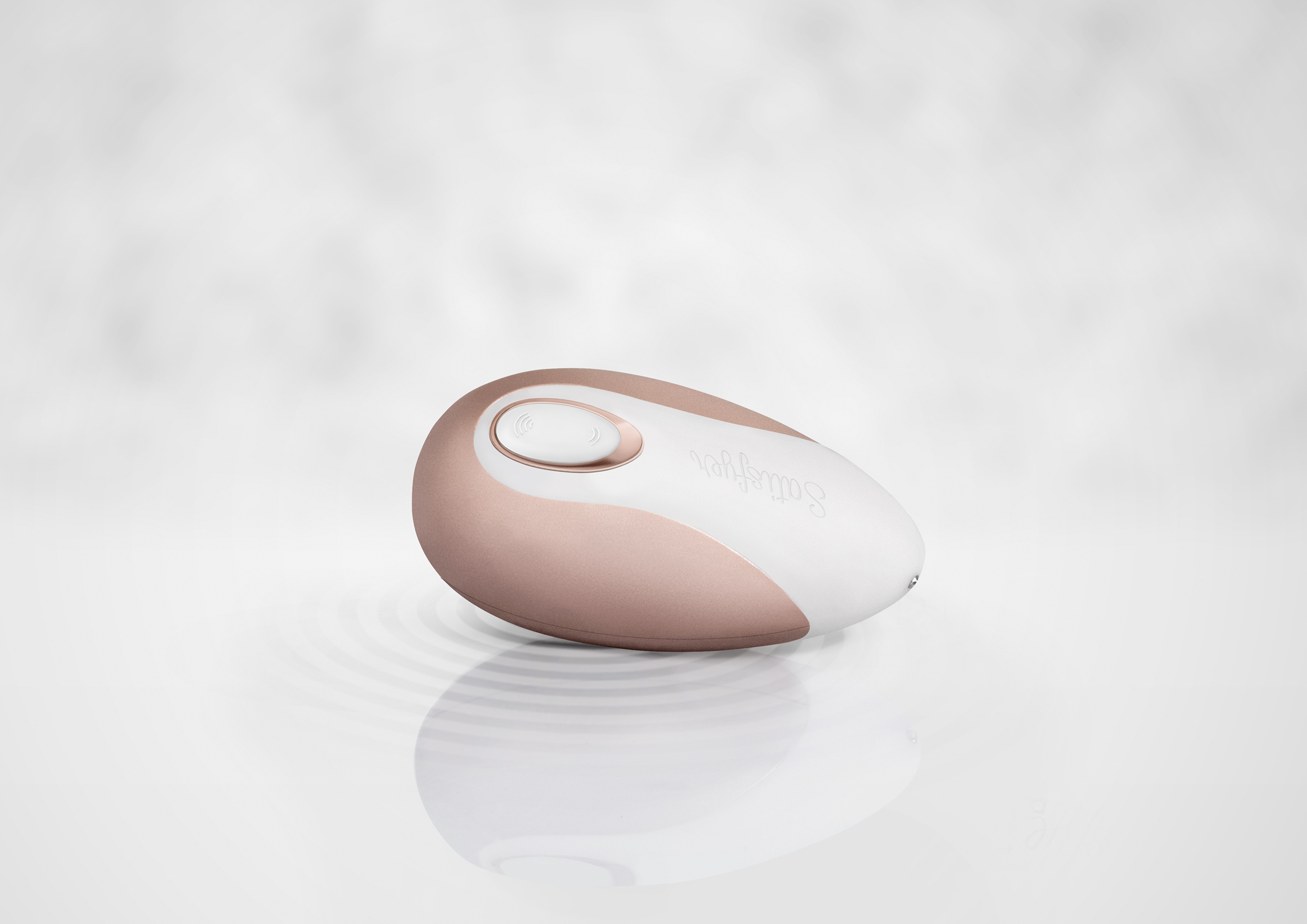 Стимулятор с вибрирующими лепестками Satisfyer Vibes Power Flower, красный EE73-837-0418 - Satisfyer - Классические вибраторы - Купить